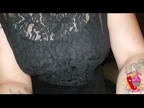 ❤️ Šluknjasta posvojenka mu daje fafanje in španščino Porno pri nas ﹏