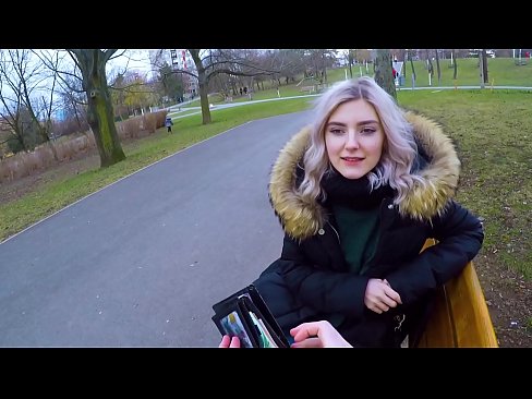 ❤️ Pogoltne tujčevo vročo spermo za denar - fafanje v parku Eva Elfie Porno pri nas ﹏